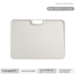Xiangfei kitchen utensils; double-sided cutting board set; creative products; plastic chopping board; household plastic chopping board (Specifications: Medium size board Northern European rice - no glue)